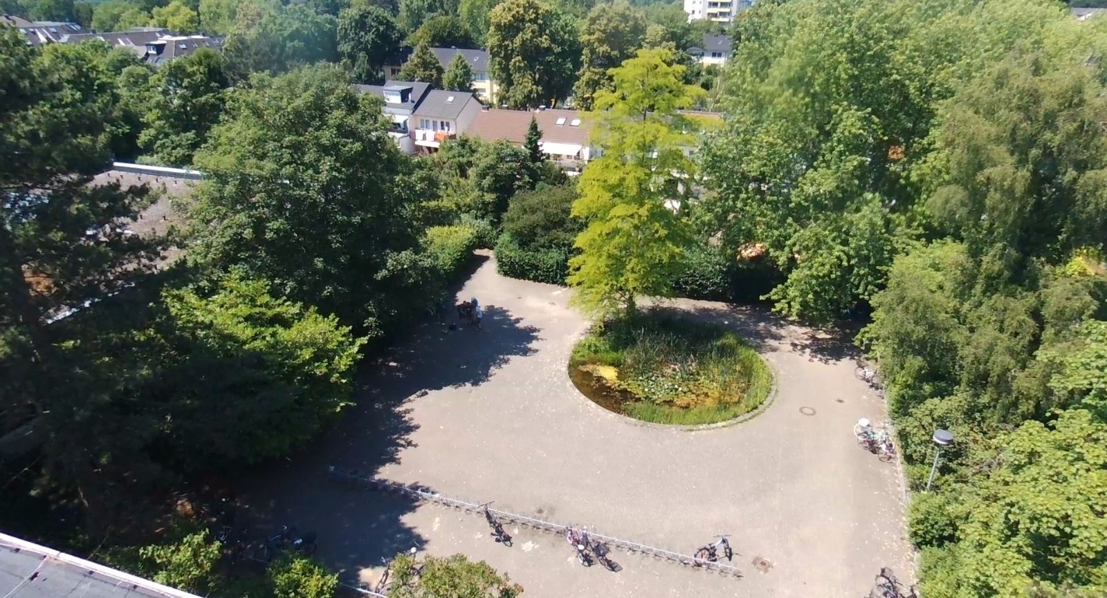 AG_FILM_Fahrradparkplatz-2